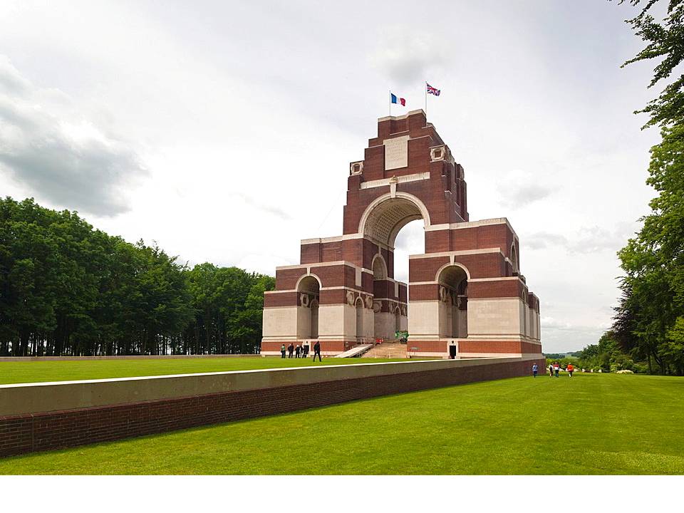 Battlefields Trip - London , France & Belgium 